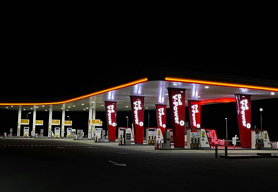 BUDI95 Quota Cut Hits B40 Hard Kelantan Petrol Station Admits Negligence in Budi95 Case